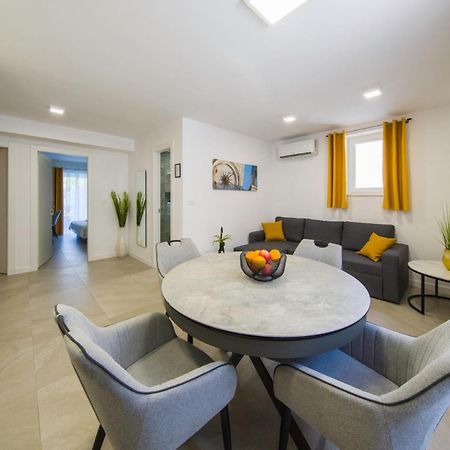 A-More Apartment Σπλιτ Εξωτερικό φωτογραφία