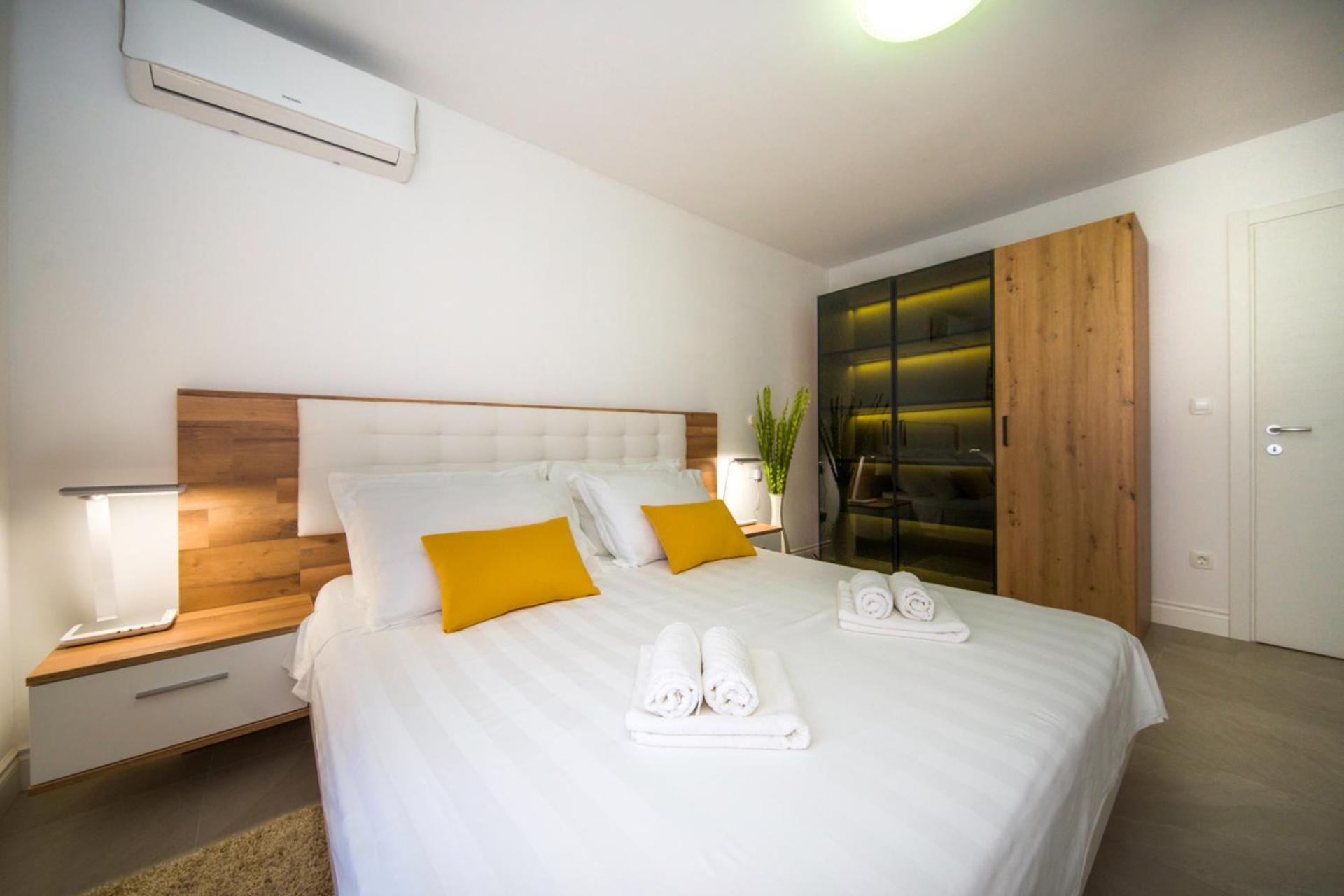 A-More Apartment Σπλιτ Εξωτερικό φωτογραφία